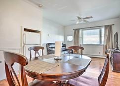 Charming Long Island Apartment w/ Free WiFi! - East Meadow - Salle à manger