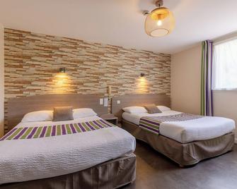 Logis Hôtel Andreinia & Cabanes - Estérençuby - Chambre