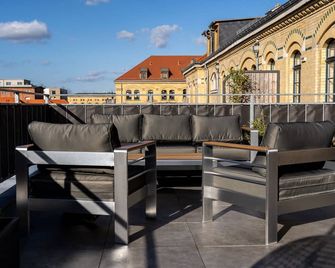 König Albert Residenz Nahe Bmw , Porsche , Dhl Und Messe - Leipzig - Balcón