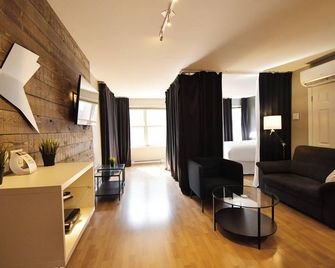 Lester Lofts by Bower Boutique Hotels - Moncton - Living room