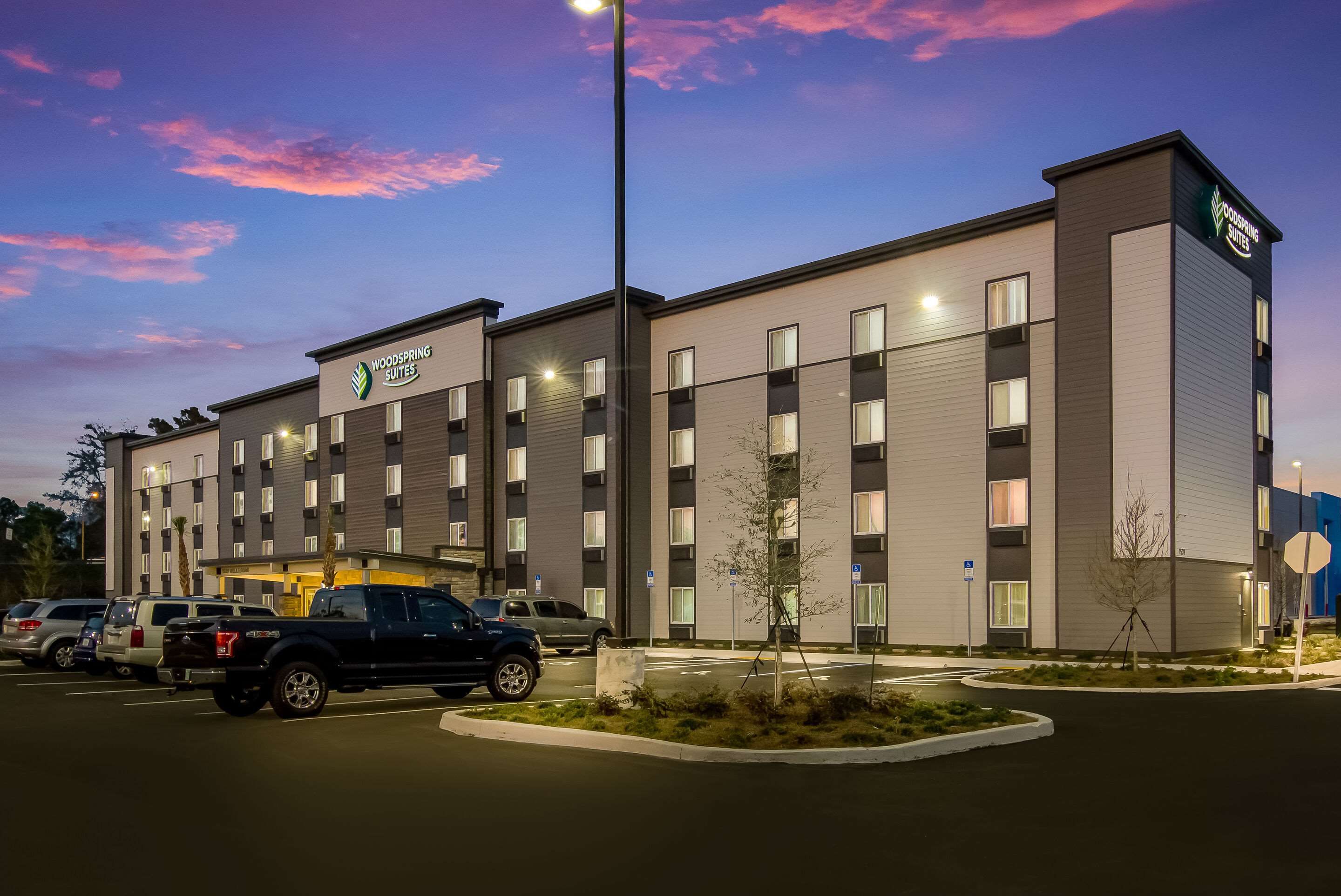 Woodspring Suites Jacksonville Orange Park - Orange Park - Edificio