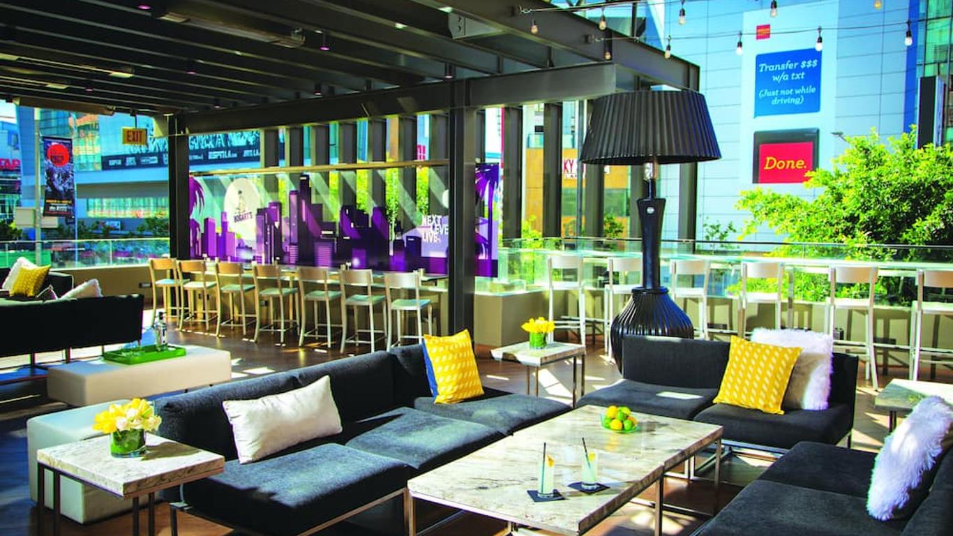 E-Central Downtown Los Angeles Hotel