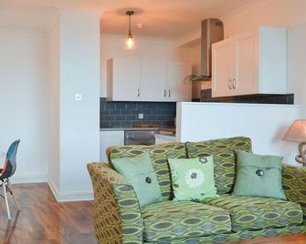 1 bedroom accommodation in Whitehaven - Whitehaven - Living room