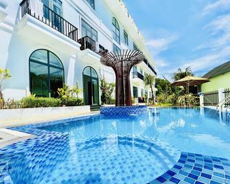 Duong Dong Hotel - Phu Quoc - Pool