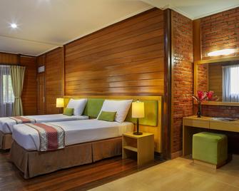 Jambuluwuk Convention Hall & Resort Puncak - Tapos - Habitación