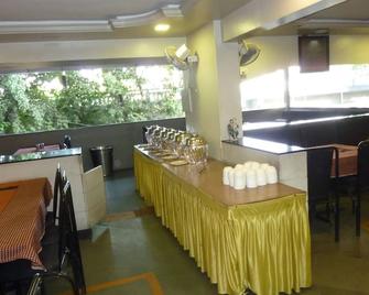 Rutugandh Heritage - Pune - Restaurant
