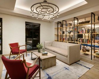 Hilton Garden Inn Haymarket - Haymarket - Lounge