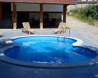 Th e White House in Palamartsa - Palamartsa - Piscina
