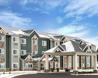 Microtel Inn & Suites by Wyndham Carlisle - Carlisle - Edificio