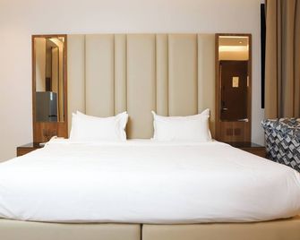 Samt Al Nargis Serviced Apartments - Riyad - Yatak Odası