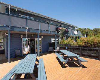 Lknz Lodge & Cafe - Ohakune - Patio