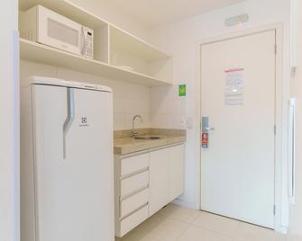 Hplus Vision Executive - Brasilia - Kitchen