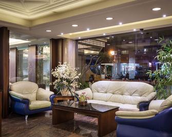 ذا إنتربرايزر هوتل - تايتشونغ - ردهة