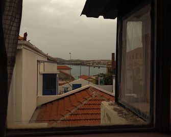 安提克翰飯店 - 艾瓦勒克 - 陽台