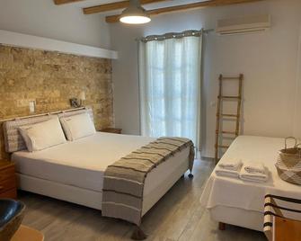 Ioanna Apartments - Agios Prokopios - Habitación