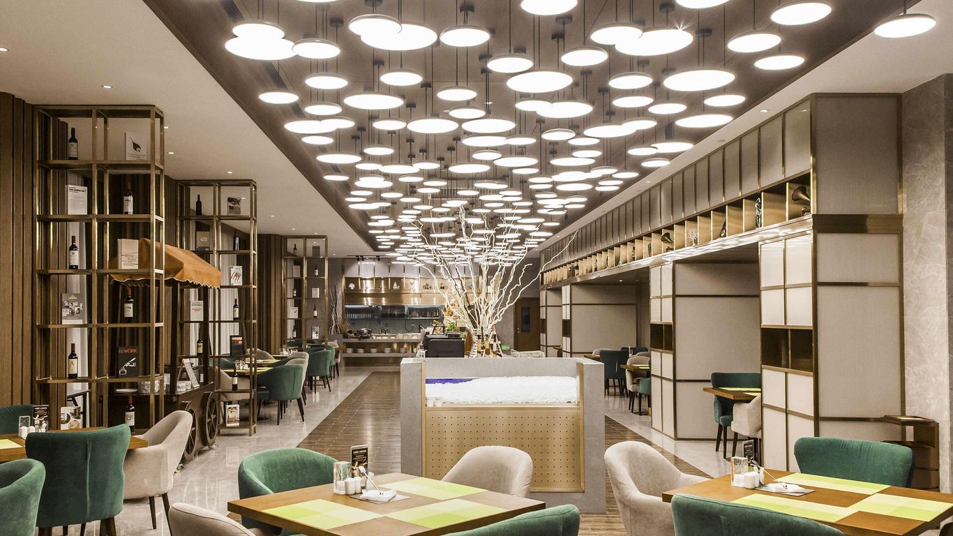 Mercure Harbin New District