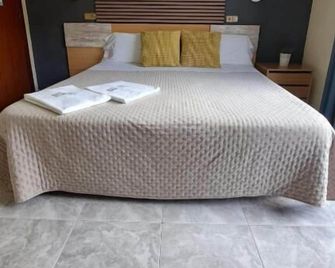 Hotel Rodsan Suizo - Castelldefels