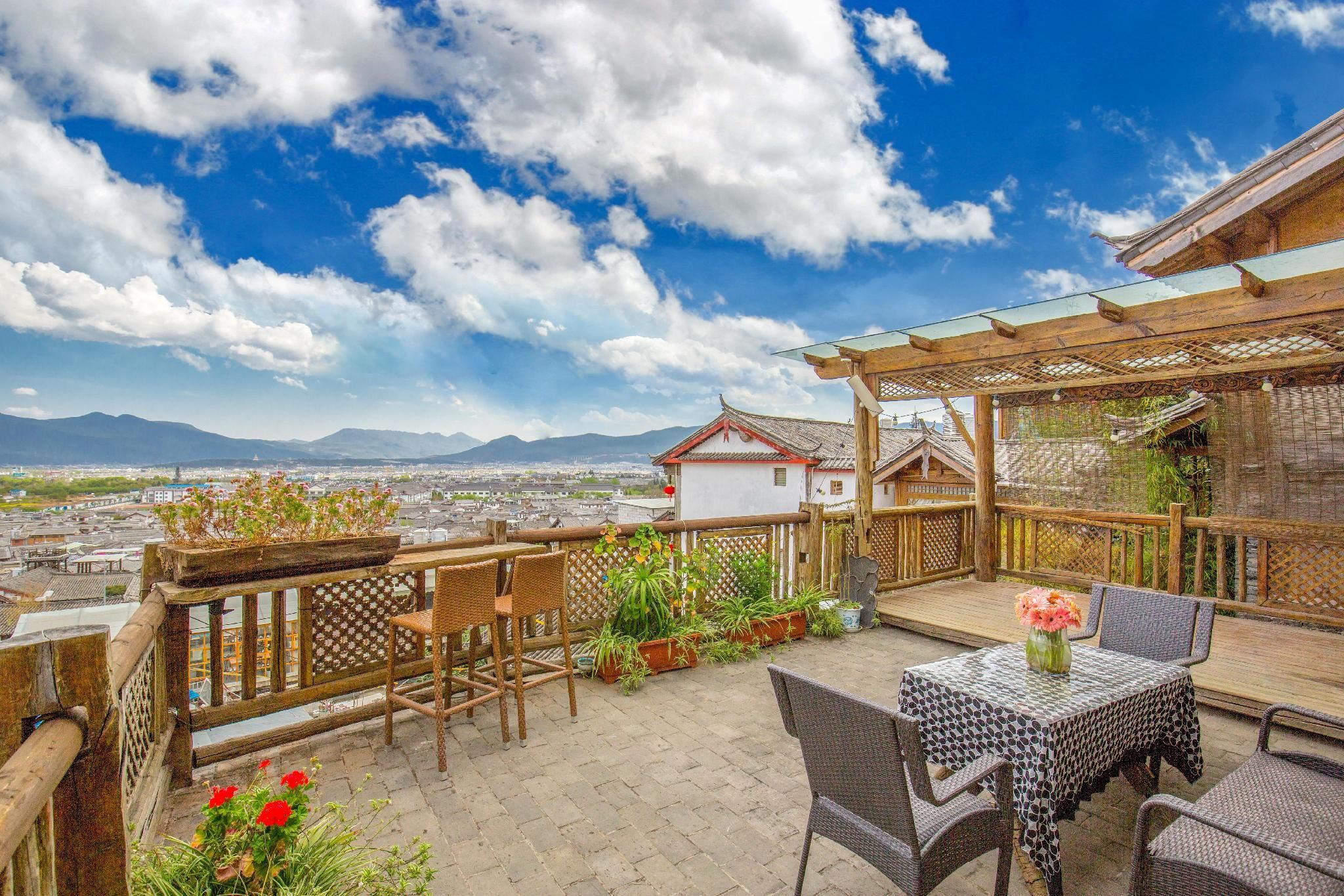 Lijiang Banshan Huayu Inn - ליז'יאנג - מרפסת