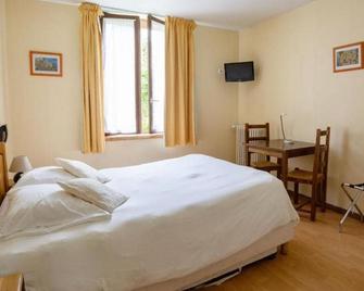 Hotel Restaurant Des 4 Ecluses - Gaillon - Slaapkamer