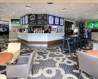 Coachman Hotel Motel - Parkes - Bar