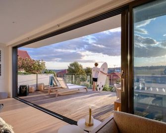Ben Buckler Dreaming - North Bondi - Balcón