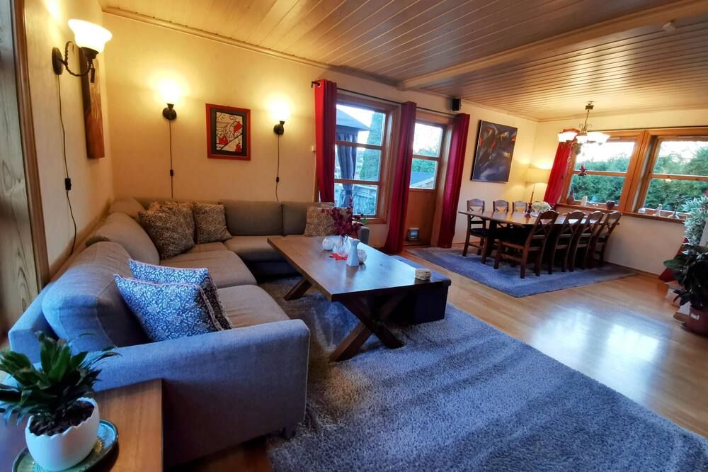 Mikael's Bed & Spa - Sandefjord - Wohnzimmer