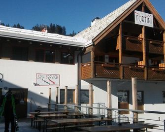 Hotel Fortini - Madonna di Campiglio - Bygning