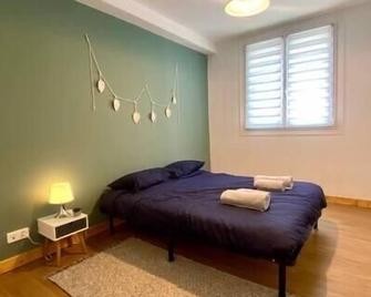 Magnificent F3 with free on-site parking. - Clermont-Ferrand - Soverom