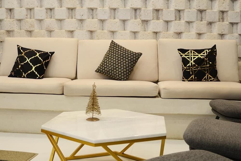 كاه إس هوتل