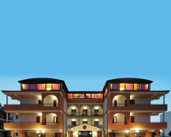 مارك هوتل - فيست - مبنى