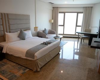 Best Western Plus Mahboula - Mahboula - Bedroom