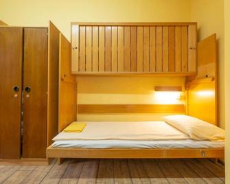 Burg Hostel Sighisoara - Sighişoara - Schlafzimmer