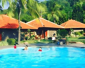 Watu Dodol Hotel - Banyuwangi - Piscina