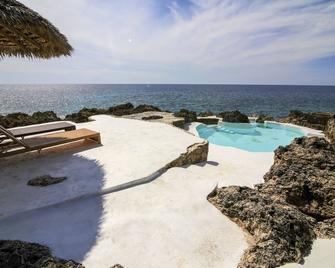 Tingalaya's Retreat - Negril - Pool