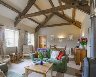 The Byre at High Watch - Alston - Living room