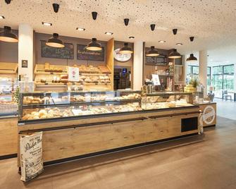 Vr-Serviced Apartments Obergeis - Neuenstein - Restaurant
