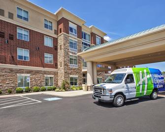 Holiday Inn Express & Suites Dayton South - I-675 - Dayton - Building