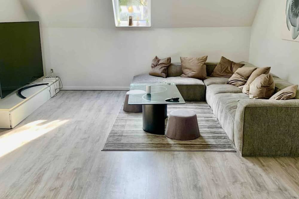 Big Villa in Stege Near Moens Klint With – Stege