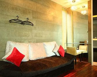 Gold Sandy Beach Hotel - Hengchun Township - Huiskamer