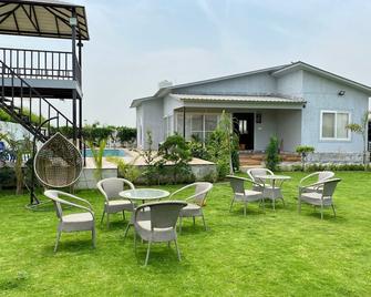 GoBravo 71: 2Bhk Farm with Pool & Garden Sector 150 Noida - Greater Noida - Patio