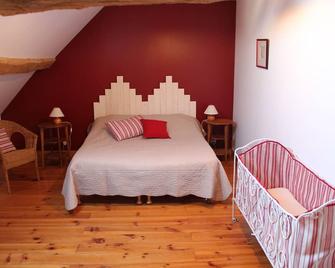 La Closerie De L'ourcq Spacious Cottage With Enclosed Garden. - Ocquerre - Habitación