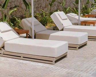 Black Diamond Hotel Dhermi - Dhërmi - Patio
