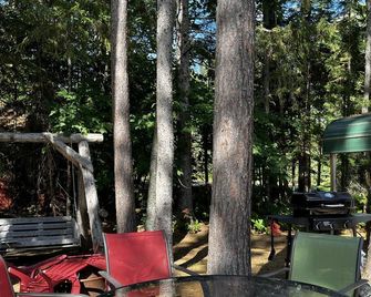 Les Pepins - 4 BR 1 B in Eustis- 8 miles from Sugarloaf - Eustis - Patio