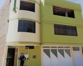 Nakeli Hospedaje - Huancayo - Edificio