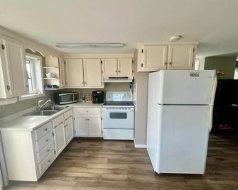 Shore Lane Cottage - Alma - Alma - Cuisine