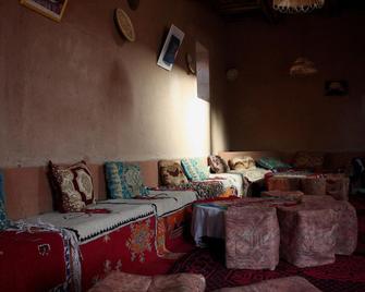 Maison D'hote La Roche Noire - Ouarzazate - Sala de estar