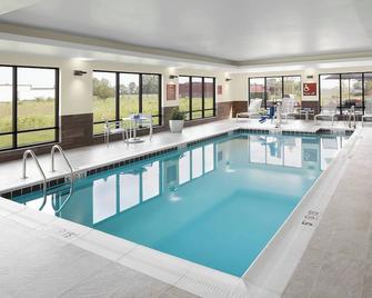 Towneplace Suites By Marriott Danville - Danville - Басейн