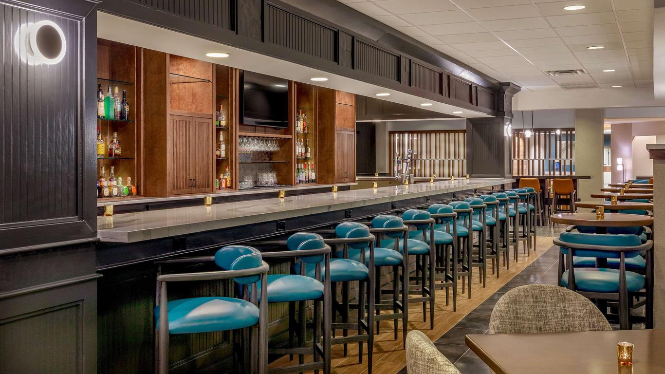 DoubleTree by Hilton Boston - Westborough
