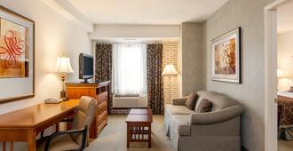 Staybridge Suites San Antonio-Airport - San Antonio - Wohnzimmer