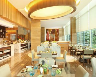 DoubleTree by Hilton Jakarta Kemayoran - ג'קרטה - מסעדה